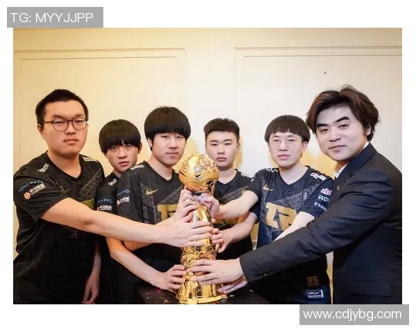 深入探讨RNG战队在比赛中的意识对比与战术执行分析实时新闻